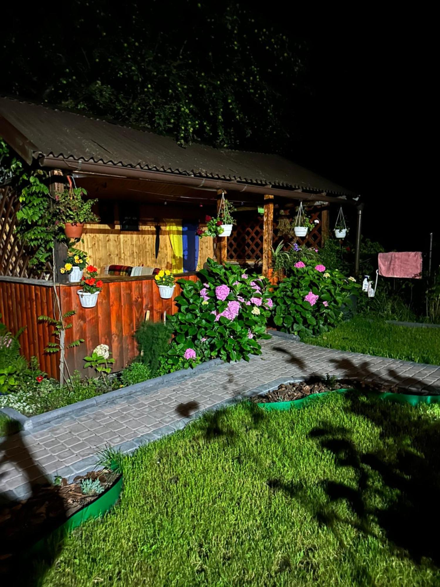 Vienna House Apartment Yaremche Exterior photo
